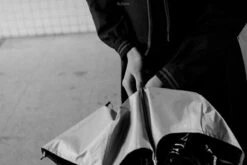 FlinQ Stormparaplu - Windbestendig - Snelheden Tot 120 Km/h - Zwart - Uitschuifbaar -Regenjas En Paraplu 1200x800 20