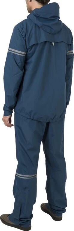 AGU Original Regenpak Essential - Blauw - XL - Dames & Heren - Waterdicht & Ademend 7 AGU Original Regenpak Essential - Blauw - XL - Dames & Heren - Waterdicht & Ademend -Regenjas En Paraplu 385x1200 2