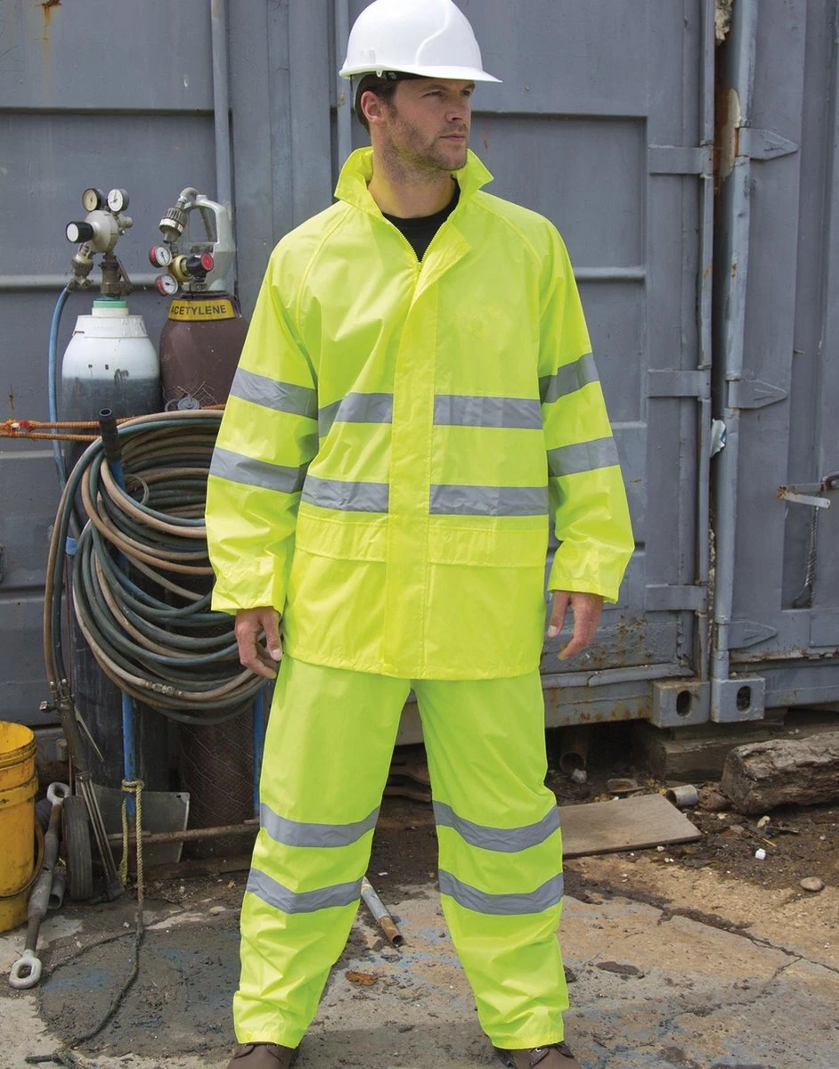 REGENPAK - WATERPROOF - REGENJAS - REGENBROEK - REFLECTEREND - MAAT M Merkloos REGENPAK - WATERPROOF - REGENJAS - REGENBROEK - REFLECTEREND - MAAT M -Regenjas En Paraplu